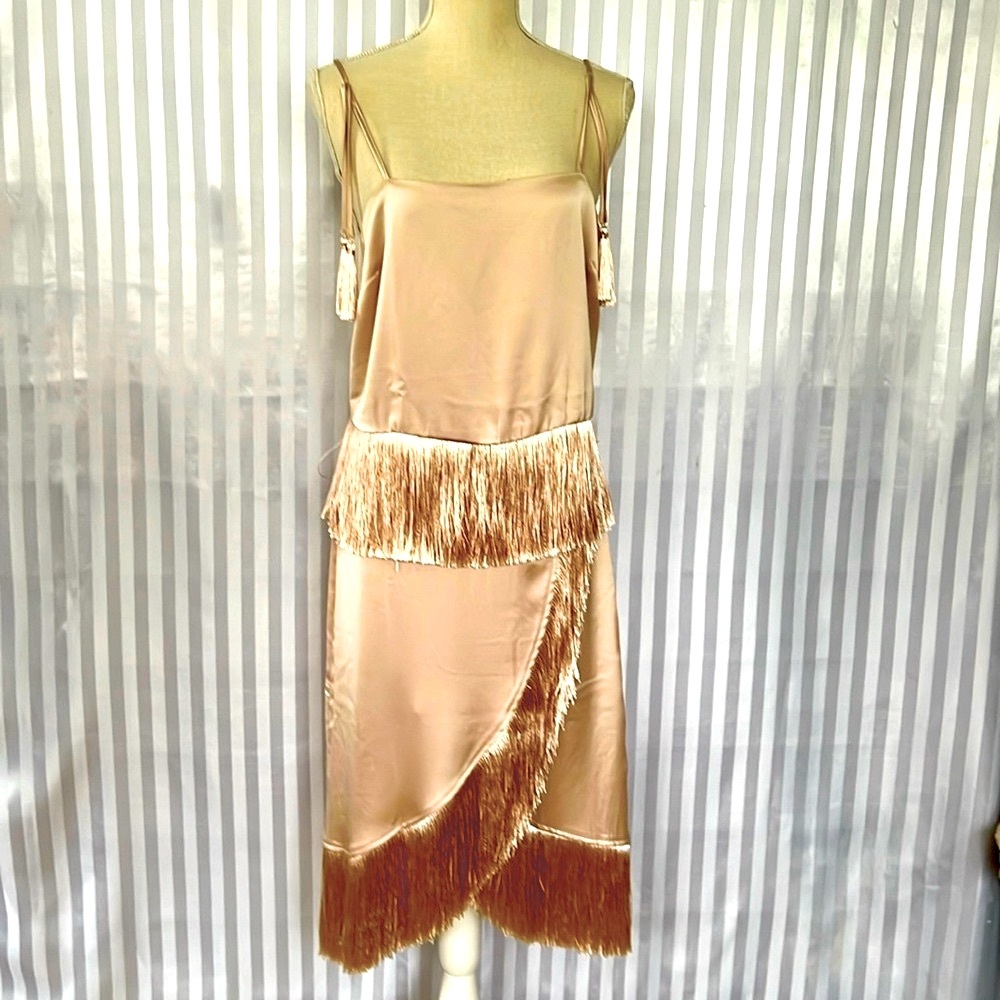 Bailey 44 satin with fringe set size S/M